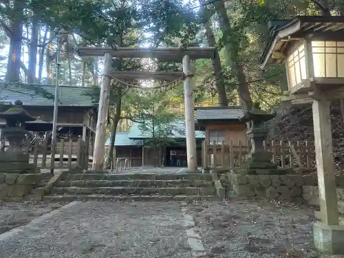 天岩戸神社の{uncategorized: "未分類", other: "その他", undefined: "問題あり", building: "その他建物", grave: "お墓", sacred_gate: "鳥居", guardian: "狛犬", statue: "像", buddha: "仏像", history: "歴史", nature: "自然", garden: "庭園", animal: "動物", pagoda: "塔", temizu: "手水舎", mountain_gate: "山門・神門", sanctuary: "本殿・本堂", subordinate: "末社・摂社", art: "芸術", scenery: "景色", jizo: "地蔵", ema: "絵馬", goshuin: "御朱印", omikuji: "おみくじ", items: "授与品その他", amulet: "お守り", goshuincho: "御朱印帳", eats: "食事", festival: "お祭り", votive_dance: "神楽", shichigosan: "七五三参", wedding: "結婚式", experience: "体験その他", initially: "初詣", around: "周辺", anti_infection: "感染症対策"}