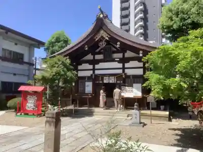 三輪神社の本殿・本堂