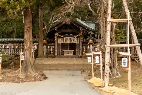 諏訪大社上社前宮(長野県)