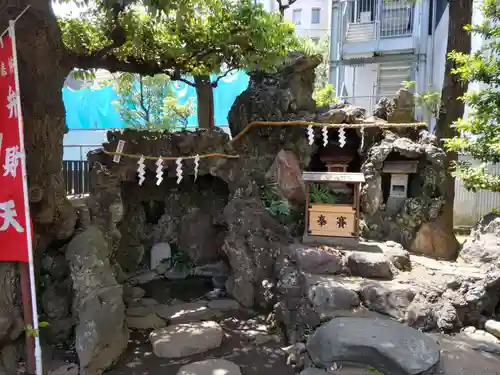 羽衣町厳島神社（関内厳島神社・横浜弁天）の末社