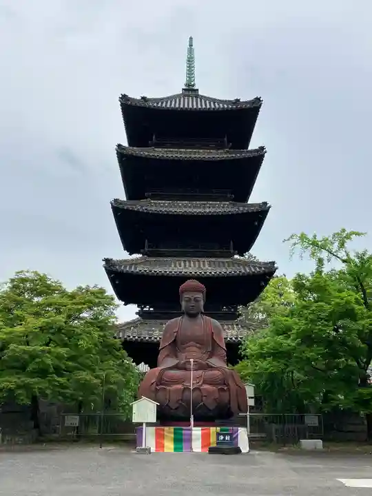 八事山 興正寺の仏像
