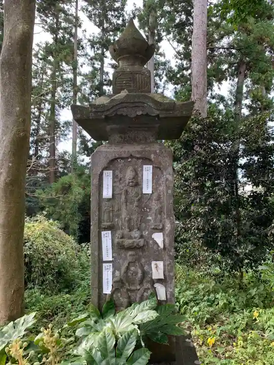 高蔵寺の塔