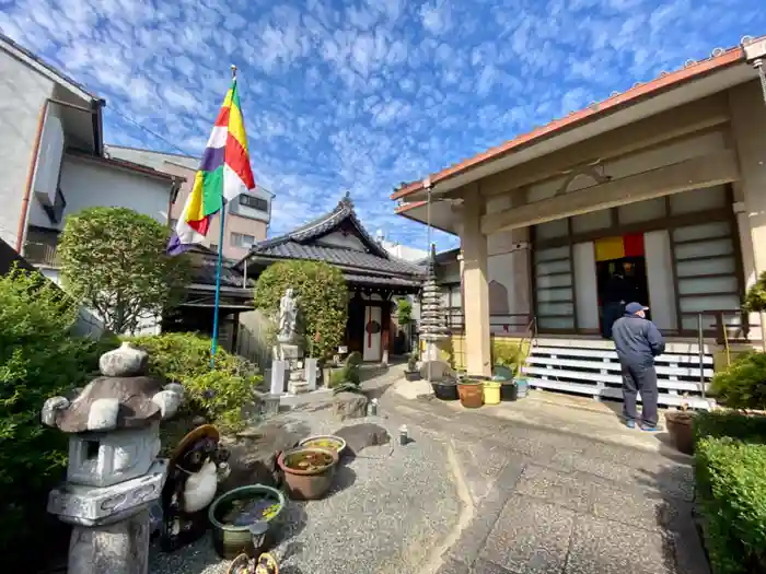 阿弥陀寺の本殿