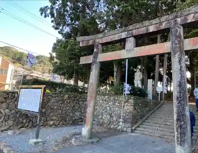草薙神社の鳥居