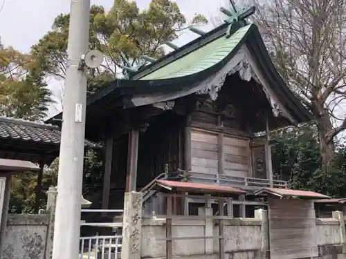 鶴岡八幡神社の本殿