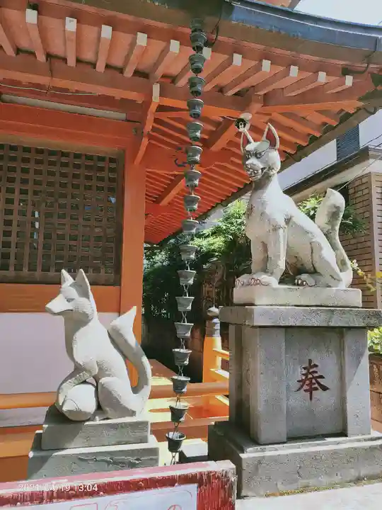 豊受稲荷本宮の狛犬