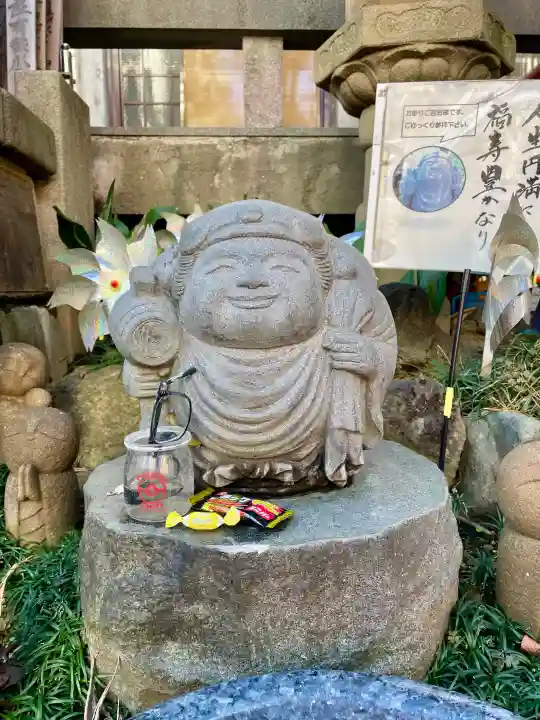 経王寺の{uncategorized: "未分類", other: "その他", undefined: "問題あり", building: "その他建物", grave: "お墓", sacred_gate: "鳥居", guardian: "狛犬", statue: "像", buddha: "仏像", history: "歴史", nature: "自然", garden: "庭園", animal: "動物", pagoda: "塔", temizu: "手水舎", mountain_gate: "山門・神門", sanctuary: "本殿・本堂", subordinate: "末社・摂社", art: "芸術", scenery: "景色", jizo: "地蔵", ema: "絵馬", goshuin: "御朱印", omikuji: "おみくじ", items: "授与品その他", amulet: "お守り", goshuincho: "御朱印帳", eats: "食事", festival: "お祭り", votive_dance: "神楽", shichigosan: "七五三参", wedding: "結婚式", experience: "体験その他", initially: "初詣", around: "周辺", anti_infection: "感染症対策"}