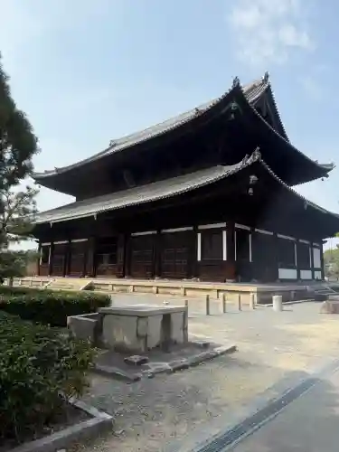 東福禅寺（東福寺）の{uncategorized: "未分類", other: "その他", undefined: "問題あり", building: "その他建物", grave: "お墓", sacred_gate: "鳥居", guardian: "狛犬", statue: "像", buddha: "仏像", history: "歴史", nature: "自然", garden: "庭園", animal: "動物", pagoda: "塔", temizu: "手水舎", mountain_gate: "山門・神門", sanctuary: "本殿・本堂", subordinate: "末社・摂社", art: "芸術", scenery: "景色", jizo: "地蔵", ema: "絵馬", goshuin: "御朱印", omikuji: "おみくじ", items: "授与品その他", amulet: "お守り", goshuincho: "御朱印帳", eats: "食事", festival: "お祭り", votive_dance: "神楽", shichigosan: "七五三参", wedding: "結婚式", experience: "体験その他", initially: "初詣", around: "周辺", anti_infection: "感染症対策"}
