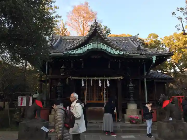 三囲神社の本殿・本堂
