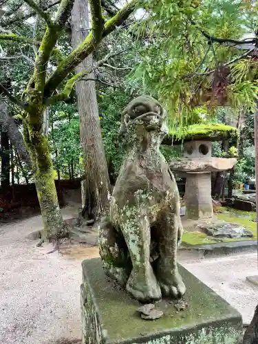八重垣神社の{uncategorized: "未分類", other: "その他", undefined: "問題あり", building: "その他建物", grave: "お墓", sacred_gate: "鳥居", guardian: "狛犬", statue: "像", buddha: "仏像", history: "歴史", nature: "自然", garden: "庭園", animal: "動物", pagoda: "塔", temizu: "手水舎", mountain_gate: "山門・神門", sanctuary: "本殿・本堂", subordinate: "末社・摂社", art: "芸術", scenery: "景色", jizo: "地蔵", ema: "絵馬", goshuin: "御朱印", omikuji: "おみくじ", items: "授与品その他", amulet: "お守り", goshuincho: "御朱印帳", eats: "食事", festival: "お祭り", votive_dance: "神楽", shichigosan: "七五三参", wedding: "結婚式", experience: "体験その他", initially: "初詣", around: "周辺", anti_infection: "感染症対策"}