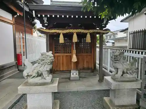 三十八神社の{uncategorized: "未分類", other: "その他", undefined: "問題あり", building: "その他建物", grave: "お墓", sacred_gate: "鳥居", guardian: "狛犬", statue: "像", buddha: "仏像", history: "歴史", nature: "自然", garden: "庭園", animal: "動物", pagoda: "塔", temizu: "手水舎", mountain_gate: "山門・神門", sanctuary: "本殿・本堂", subordinate: "末社・摂社", art: "芸術", scenery: "景色", jizo: "地蔵", ema: "絵馬", goshuin: "御朱印", omikuji: "おみくじ", items: "授与品その他", amulet: "お守り", goshuincho: "御朱印帳", eats: "食事", festival: "お祭り", votive_dance: "神楽", shichigosan: "七五三参", wedding: "結婚式", experience: "体験その他", initially: "初詣", around: "周辺", anti_infection: "感染症対策"}