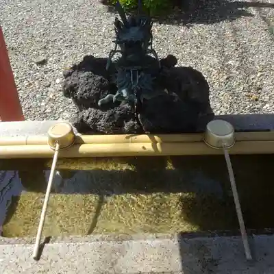 白髭神社の手水舎