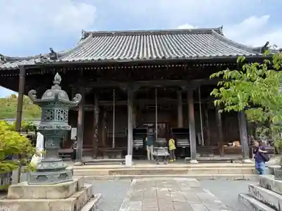 穴太寺の本殿・本堂