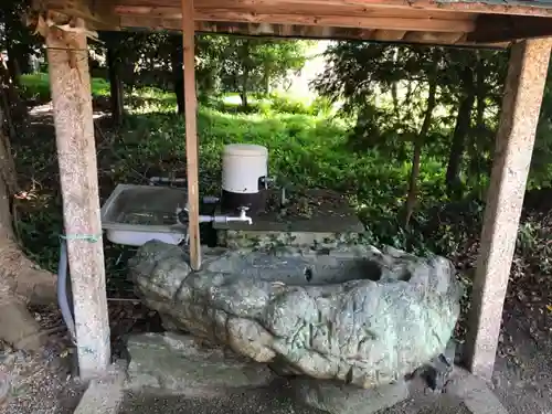 大国玉神社の手水舎