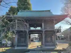 西光寺の山門