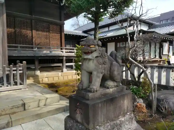 白山神社の{uncategorized: "未分類", other: "その他", undefined: "問題あり", building: "その他建物", grave: "お墓", sacred_gate: "鳥居", guardian: "狛犬", statue: "像", buddha: "仏像", history: "歴史", nature: "自然", garden: "庭園", animal: "動物", pagoda: "塔", temizu: "手水舎", mountain_gate: "山門・神門", sanctuary: "本殿・本堂", subordinate: "末社・摂社", art: "芸術", scenery: "景色", jizo: "地蔵", ema: "絵馬", goshuin: "御朱印", omikuji: "おみくじ", items: "授与品その他", amulet: "お守り", goshuincho: "御朱印帳", eats: "食事", festival: "お祭り", votive_dance: "神楽", shichigosan: "七五三参", wedding: "結婚式", experience: "体験その他", initially: "初詣", around: "周辺", anti_infection: "感染症対策"}