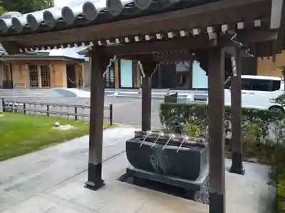 慈眼寺の手水舎