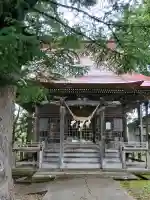 諏訪神社の{uncategorized: "未分類", other: "その他", undefined: "問題あり", building: "その他建物", grave: "お墓", sacred_gate: "鳥居", guardian: "狛犬", statue: "像", buddha: "仏像", history: "歴史", nature: "自然", garden: "庭園", animal: "動物", pagoda: "塔", temizu: "手水舎", mountain_gate: "山門・神門", sanctuary: "本殿・本堂", subordinate: "末社・摂社", art: "芸術", scenery: "景色", jizo: "地蔵", ema: "絵馬", goshuin: "御朱印", omikuji: "おみくじ", items: "授与品その他", amulet: "お守り", goshuincho: "御朱印帳", eats: "食事", festival: "お祭り", votive_dance: "神楽", shichigosan: "七五三参", wedding: "結婚式", experience: "体験その他", initially: "初詣", around: "周辺", anti_infection: "感染症対策"}