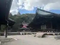 吉備津彦神社の{uncategorized: "未分類", other: "その他", undefined: "問題あり", building: "その他建物", grave: "お墓", sacred_gate: "鳥居", guardian: "狛犬", statue: "像", buddha: "仏像", history: "歴史", nature: "自然", garden: "庭園", animal: "動物", pagoda: "塔", temizu: "手水舎", mountain_gate: "山門・神門", sanctuary: "本殿・本堂", subordinate: "末社・摂社", art: "芸術", scenery: "景色", jizo: "地蔵", ema: "絵馬", goshuin: "御朱印", omikuji: "おみくじ", items: "授与品その他", amulet: "お守り", goshuincho: "御朱印帳", eats: "食事", festival: "お祭り", votive_dance: "神楽", shichigosan: "七五三参", wedding: "結婚式", experience: "体験その他", initially: "初詣", around: "周辺", anti_infection: "感染症対策"}