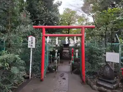赤堤六所神社の末社・摂社