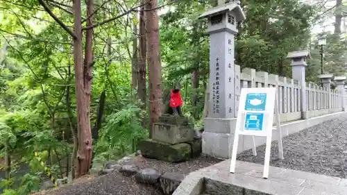 千歳神社の狛犬