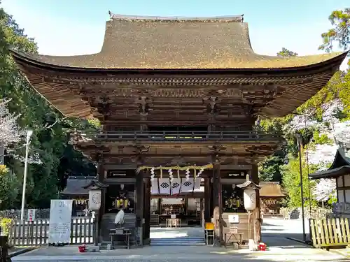 御上神社の山門