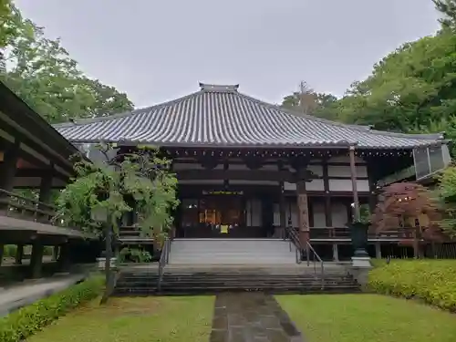 妙法寺の本殿・本堂