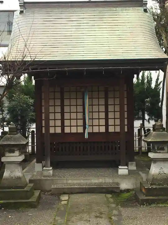 世直神社の本殿・本堂