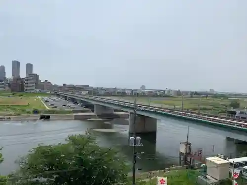 多摩川浅間神社の景色