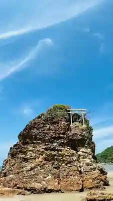 稲佐の浜 弁天島(島根県)