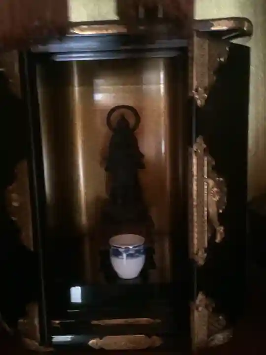 水薬師寺の本殿・本堂