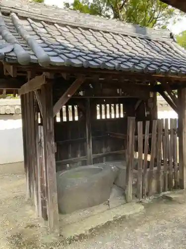 當麻寺の手水舎