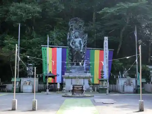 大本山七宝瀧寺の仏像