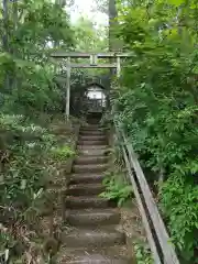 諏訪神社の鳥居