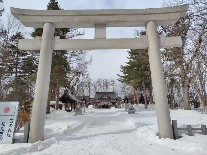 鷹栖神社(北海道)
