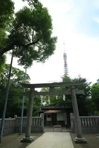 熊野神社の鳥居