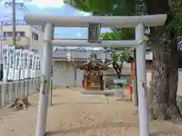 神明社・八幡社合殿(中杉町)の鳥居