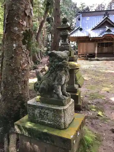 大宮神社の狛犬