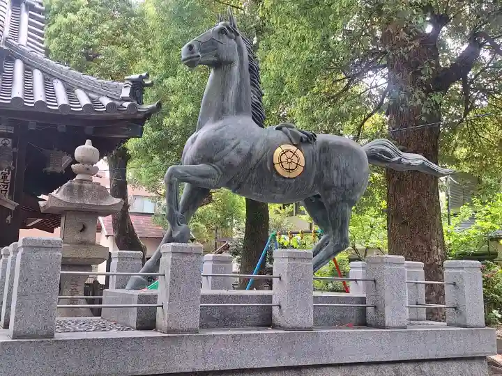 八坂神社の{uncategorized: "未分類", other: "その他", undefined: "問題あり", building: "その他建物", grave: "お墓", sacred_gate: "鳥居", guardian: "狛犬", statue: "像", buddha: "仏像", history: "歴史", nature: "自然", garden: "庭園", animal: "動物", pagoda: "塔", temizu: "手水舎", mountain_gate: "山門・神門", sanctuary: "本殿・本堂", subordinate: "末社・摂社", art: "芸術", scenery: "景色", jizo: "地蔵", ema: "絵馬", goshuin: "御朱印", omikuji: "おみくじ", items: "授与品その他", amulet: "お守り", goshuincho: "御朱印帳", eats: "食事", festival: "お祭り", votive_dance: "神楽", shichigosan: "七五三参", wedding: "結婚式", experience: "体験その他", initially: "初詣", around: "周辺", anti_infection: "感染症対策"}