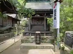 菅生神社の末社