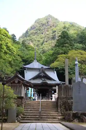 大窪寺の本殿・本堂