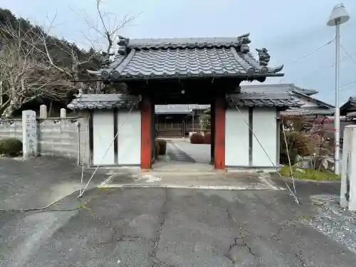 宝善寺の{uncategorized: "未分類", other: "その他", undefined: "問題あり", building: "その他建物", grave: "お墓", sacred_gate: "鳥居", guardian: "狛犬", statue: "像", buddha: "仏像", history: "歴史", nature: "自然", garden: "庭園", animal: "動物", pagoda: "塔", temizu: "手水舎", mountain_gate: "山門・神門", sanctuary: "本殿・本堂", subordinate: "末社・摂社", art: "芸術", scenery: "景色", jizo: "地蔵", ema: "絵馬", goshuin: "御朱印", omikuji: "おみくじ", items: "授与品その他", amulet: "お守り", goshuincho: "御朱印帳", eats: "食事", festival: "お祭り", votive_dance: "神楽", shichigosan: "七五三参", wedding: "結婚式", experience: "体験その他", initially: "初詣", around: "周辺", anti_infection: "感染症対策"}