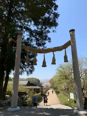 檜原神社（大神神社摂社）のその他建物