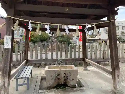 星神社の手水舎