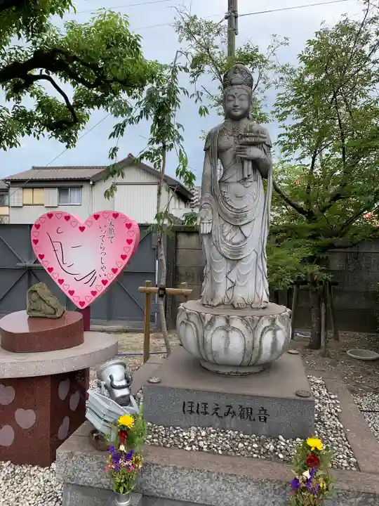 四季桜の寺 妙乗院(愛知県)