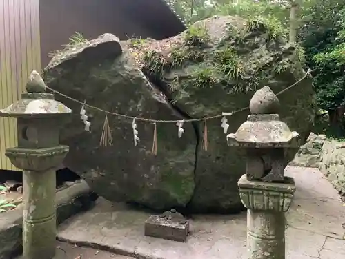 爾自神社のその他建物