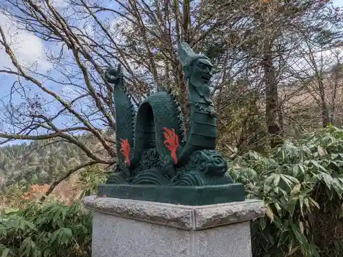天の岩戸(飛騨一宮水無神社奥宮)(岐阜県)