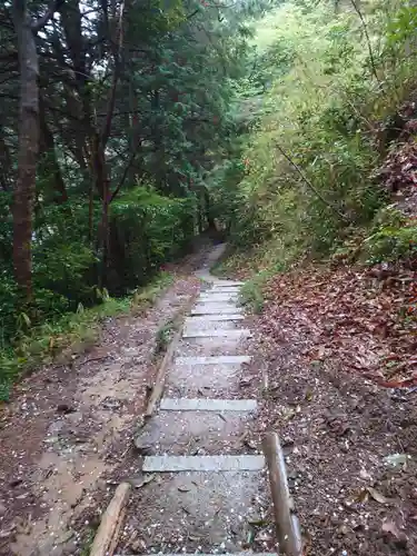 事任八幡宮の建物その他