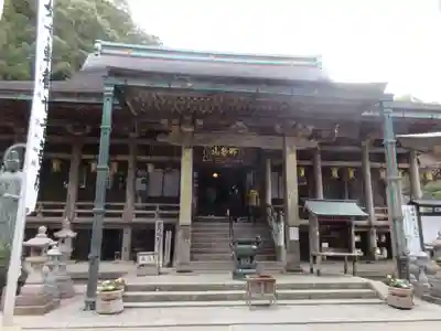 青岸渡寺の本殿・本堂