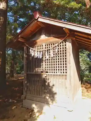 淡洲神社（土塩）の{uncategorized: "未分類", other: "その他", undefined: "問題あり", building: "その他建物", grave: "お墓", sacred_gate: "鳥居", guardian: "狛犬", statue: "像", buddha: "仏像", history: "歴史", nature: "自然", garden: "庭園", animal: "動物", pagoda: "塔", temizu: "手水舎", mountain_gate: "山門・神門", sanctuary: "本殿・本堂", subordinate: "末社・摂社", art: "芸術", scenery: "景色", jizo: "地蔵", ema: "絵馬", goshuin: "御朱印", omikuji: "おみくじ", items: "授与品その他", amulet: "お守り", goshuincho: "御朱印帳", eats: "食事", festival: "お祭り", votive_dance: "神楽", shichigosan: "七五三参", wedding: "結婚式", experience: "体験その他", initially: "初詣", around: "周辺", anti_infection: "感染症対策"}